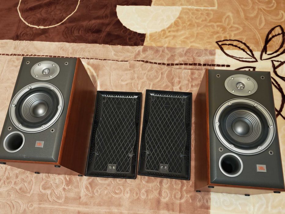 JBL Northridge E30