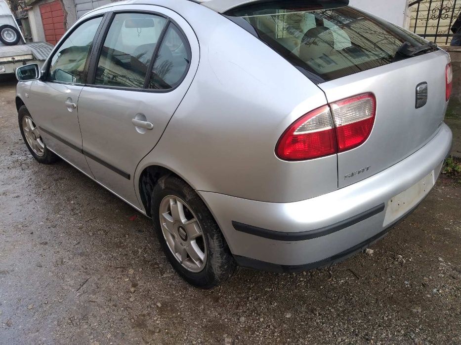 Seat Leon 1,6 i, 2002 на части !