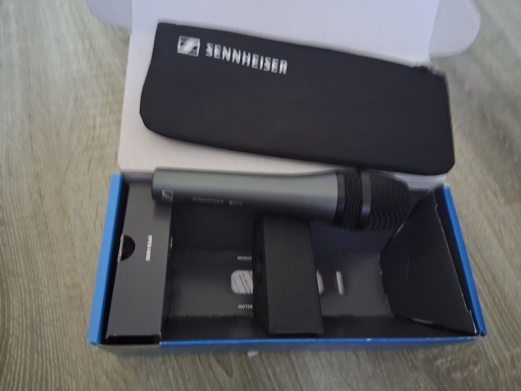 Продавам микрофон Sennheiser vocal microphone
