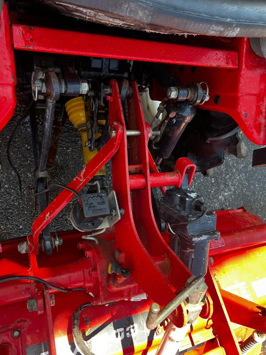 Tractor japonez Yanmar