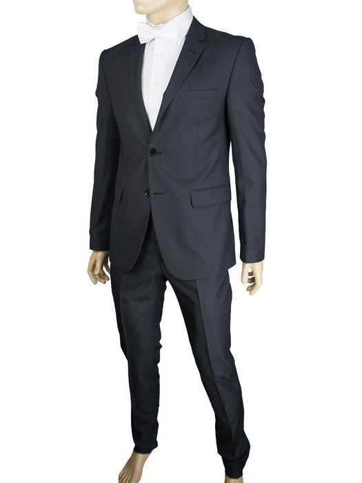 Продам Костюм  классика