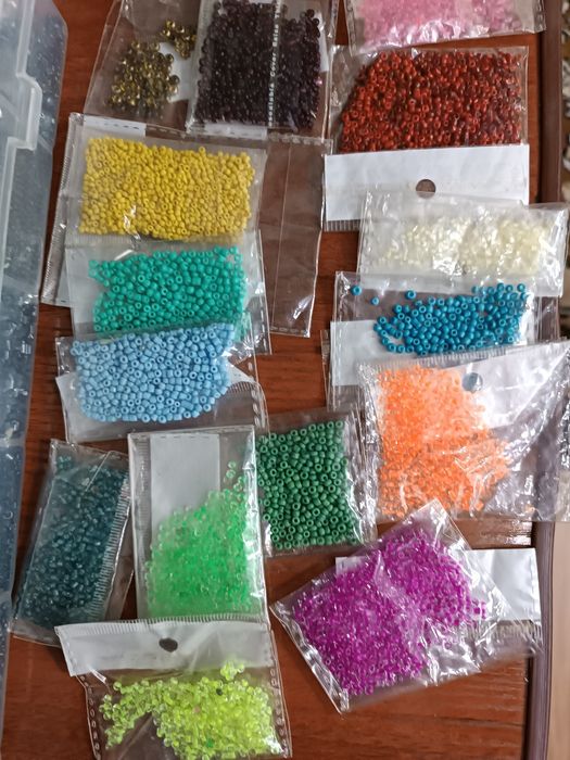 Все для бисераплитения