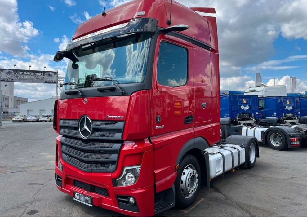 Mercedes Actros 1848