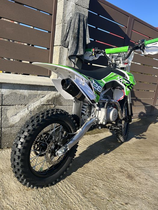 Cross barton 125