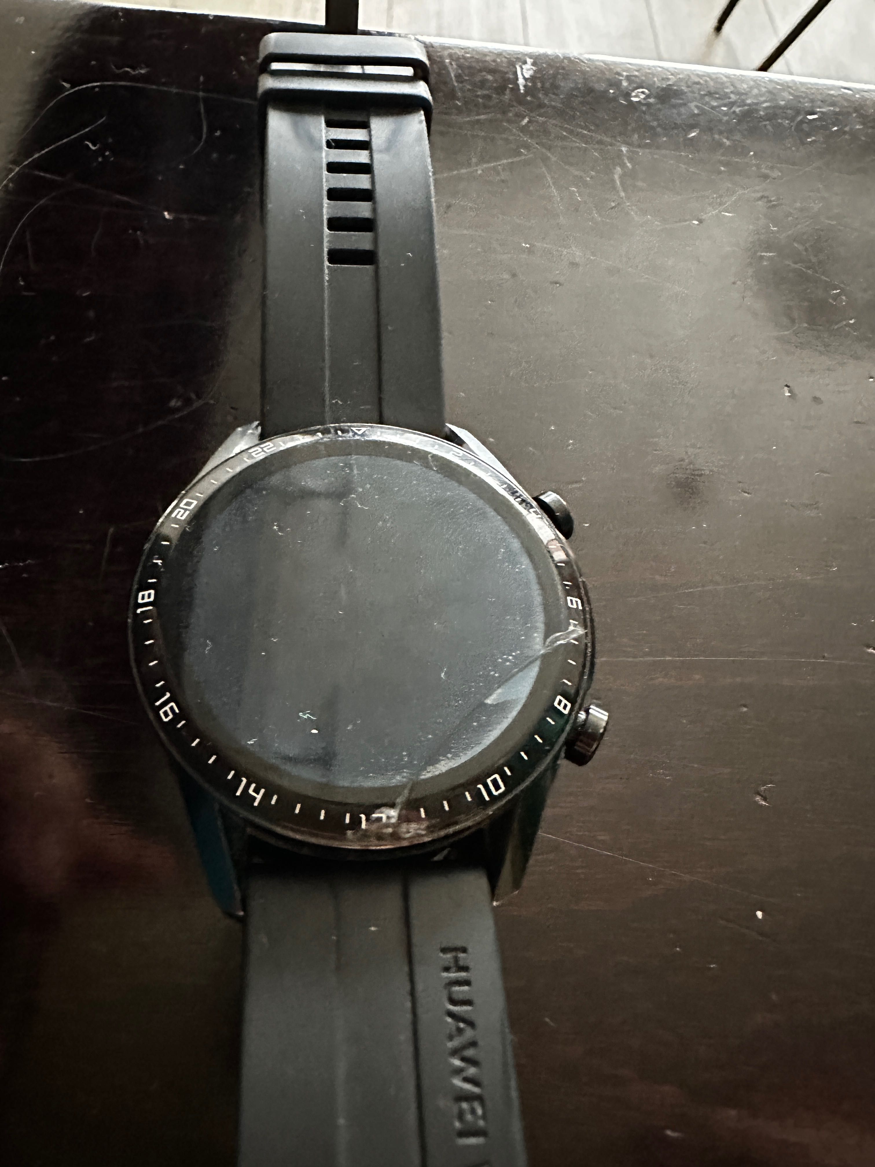 Часовник Huawei Watch GT2