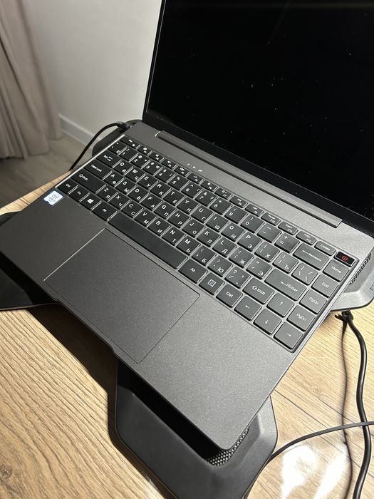 Ультрабук размерами макбук эйр