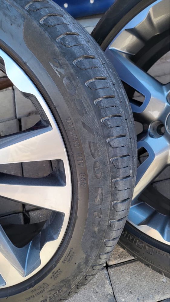 Шины и Диски 205/50/R17 4x100