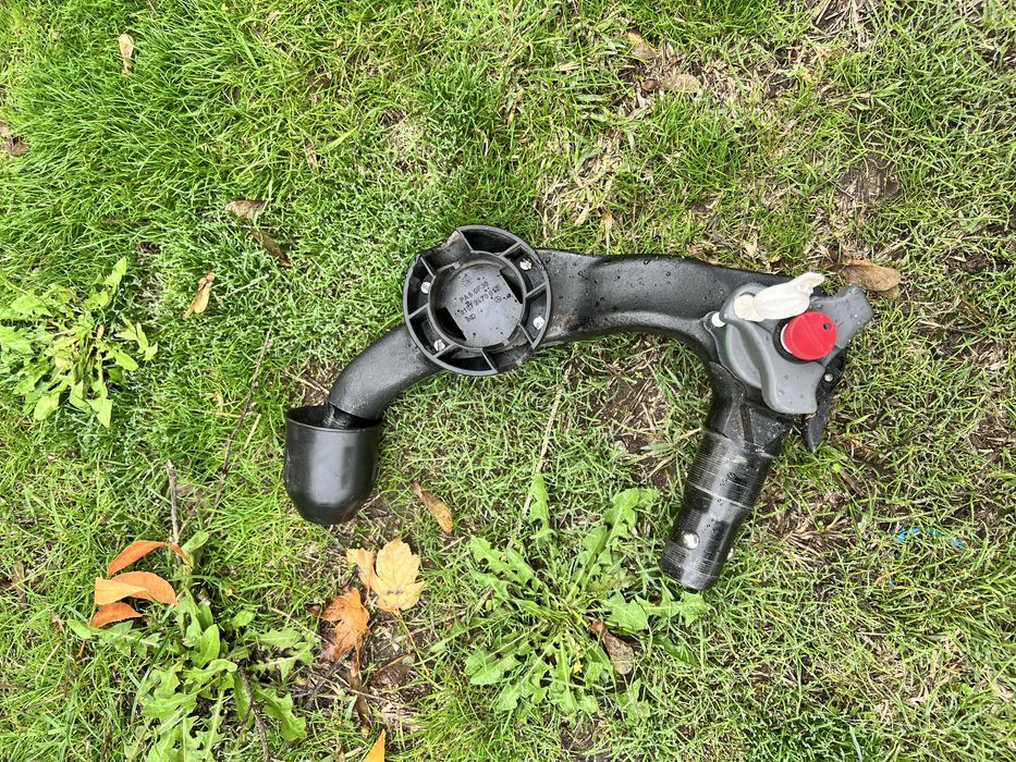 Теглич за mercedes c class с изместен център