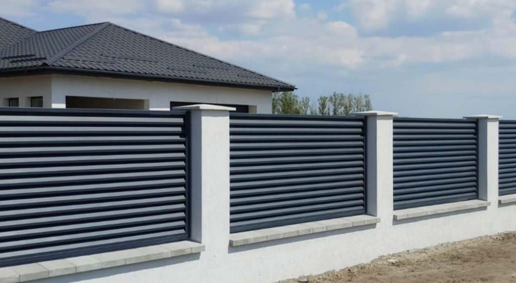 Executam construcții metalice: Porți acces ;garduri; scari;balustrade!