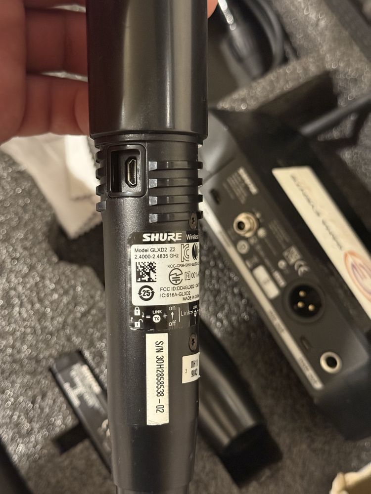 Microfon SHURE GLXD4 aproape nou !  Original
