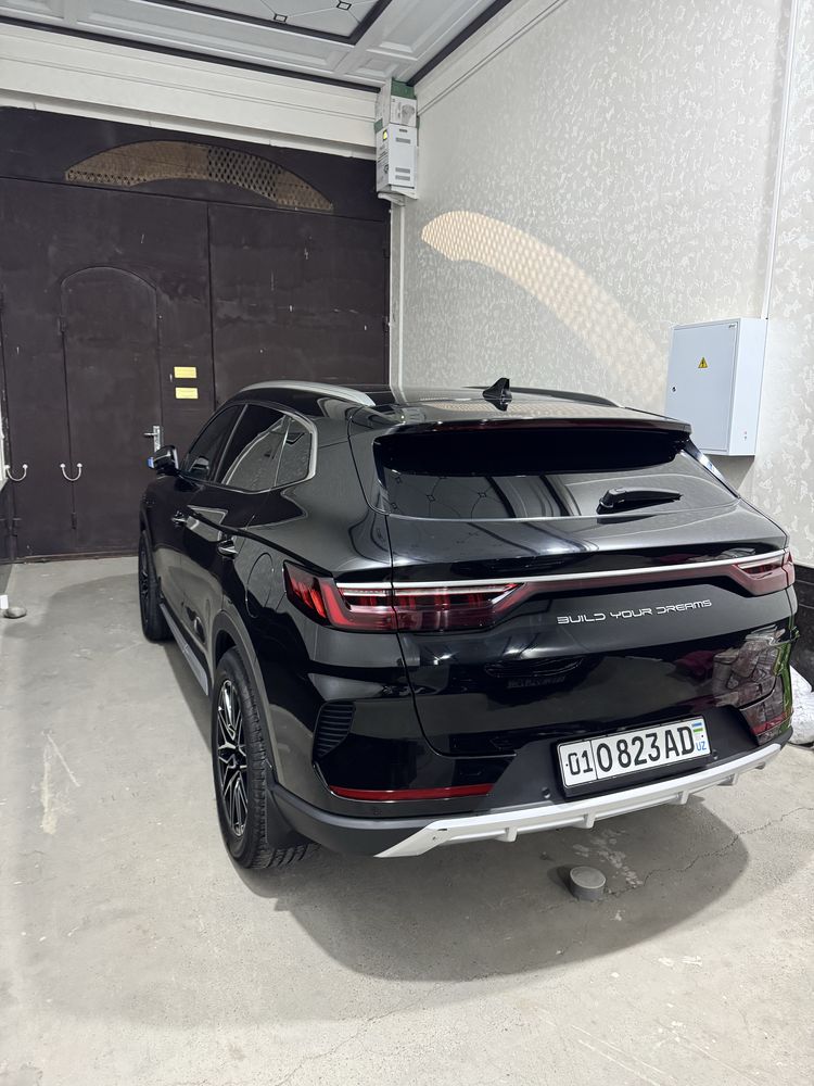 BYD flagship 2022 dekabr