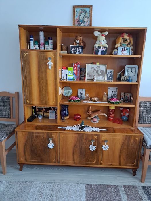 Mobila vinted in perfecta stare