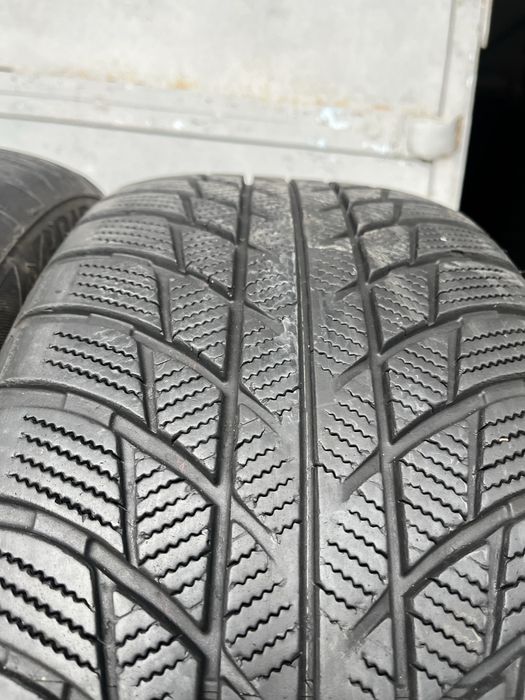 4 бр. зимни гуми 225/50/17 Bridgestone RSC 5,5 mm DOT 4316