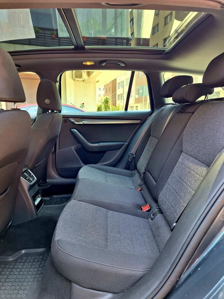 Skoda Octavia III 2.0 TDI 150 CP 2020 E6 Panoramic DSG Keyless Propr.