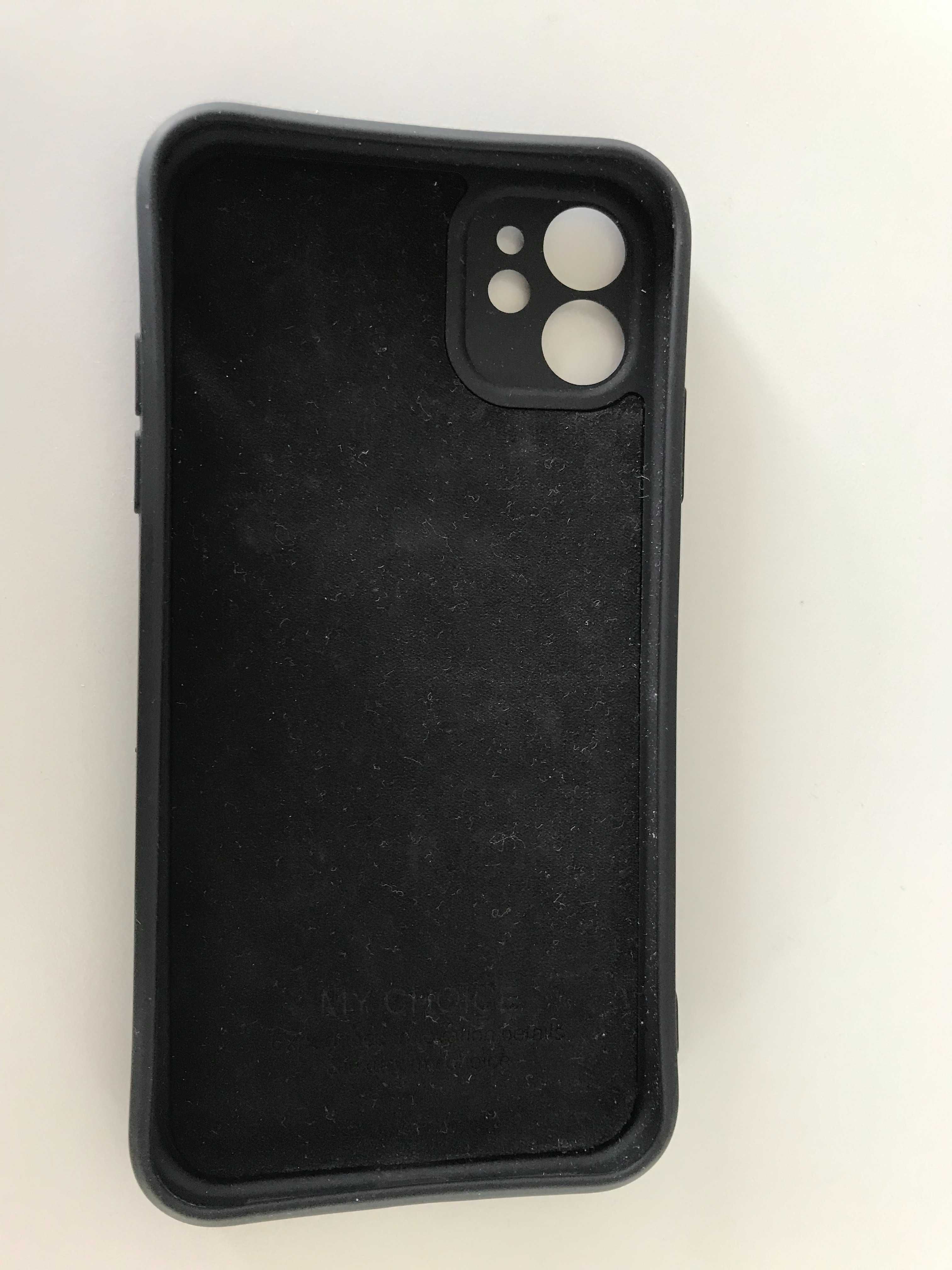 Iphone 11 case + 4бр. стъклени протектори