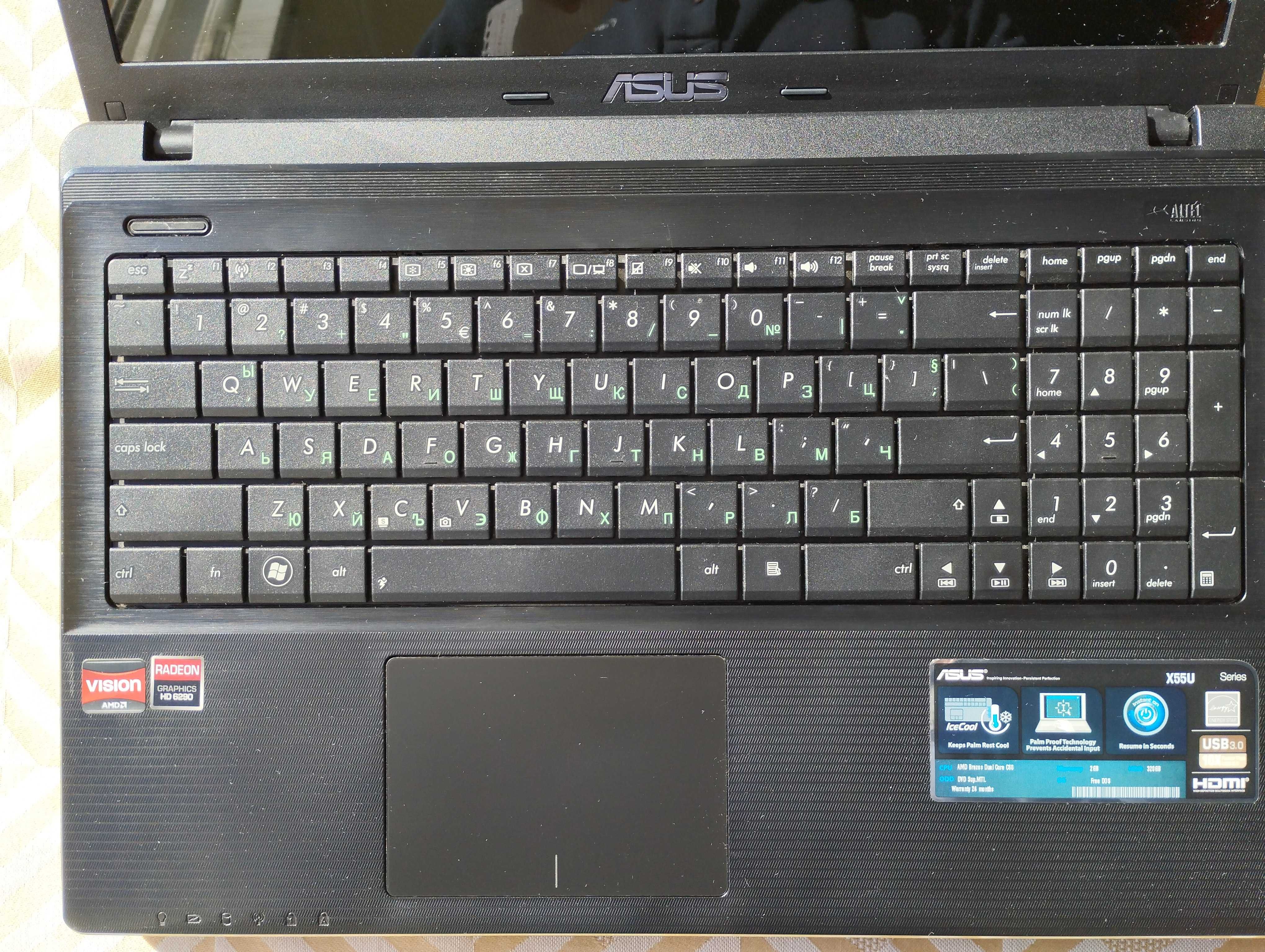 Лаптоп ASUS X55U 15.6 инча, 2012 г CPU AMD C-60, SSD, 4GB DDR3, USB3.0