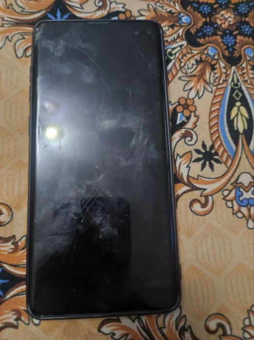 Samsung s 10 sotiladi