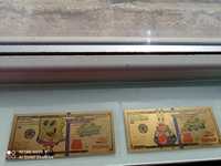 Златни банкноти 100 долара на спонджбоб