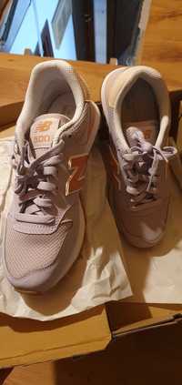 Tenesi New Balance marime 39