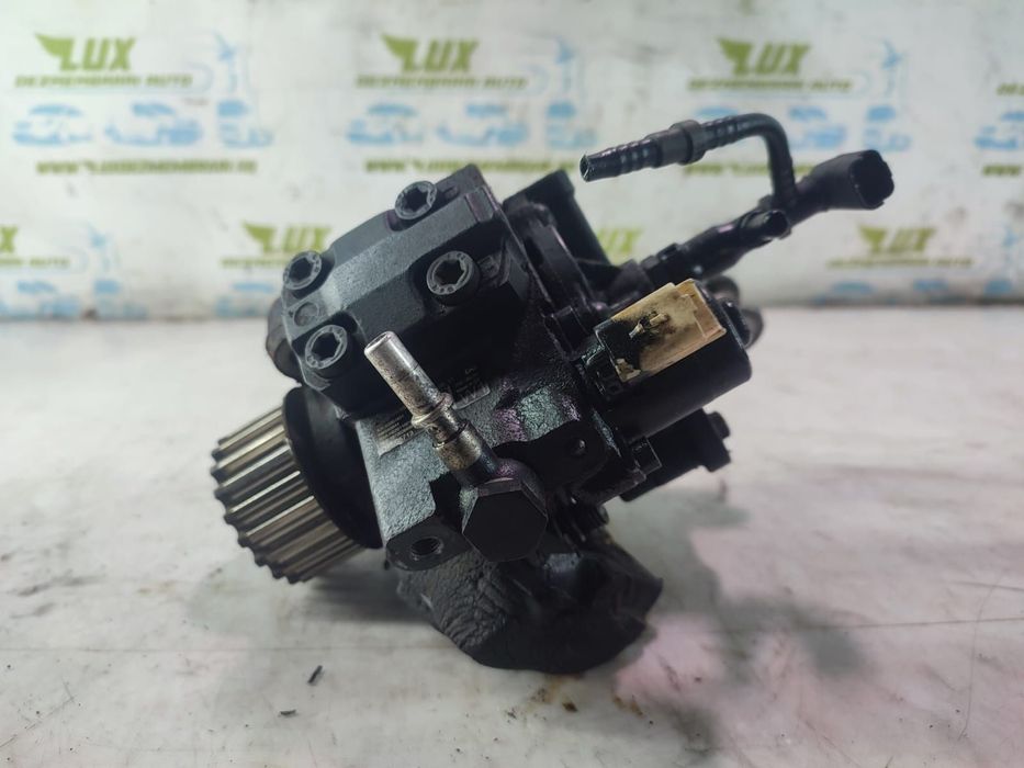 Pompa inalta presiune 167003669R 8201100115 1.5 dci K9K656 Renault Sc