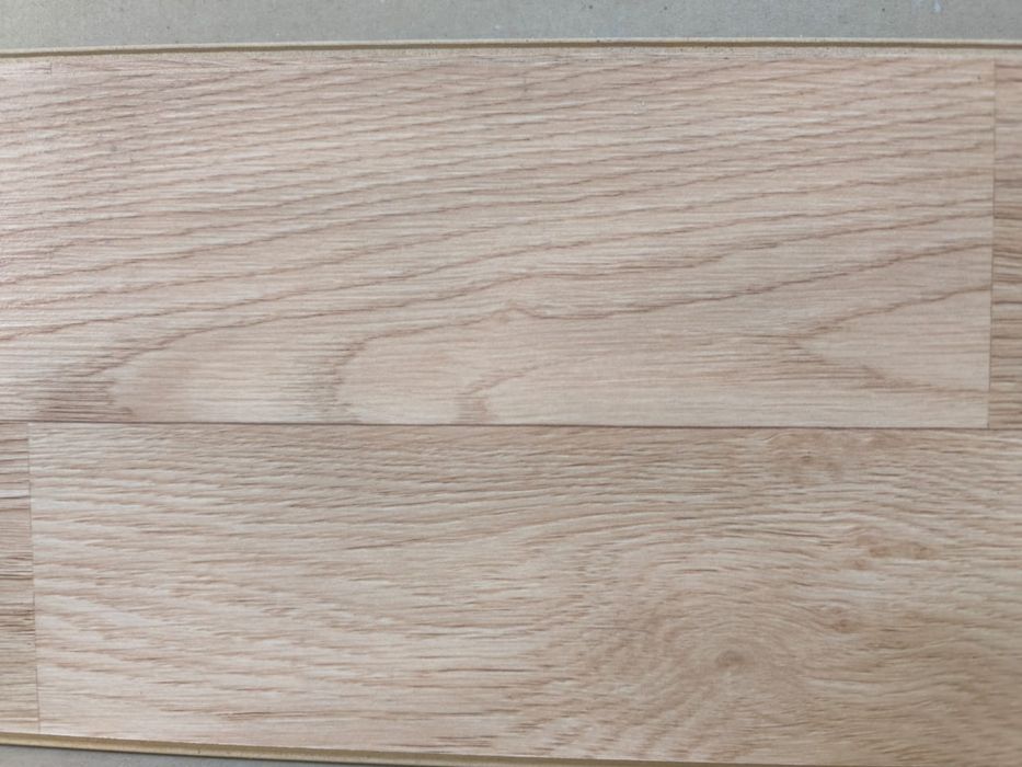 Продам ламинат, цвет натуральный дуб