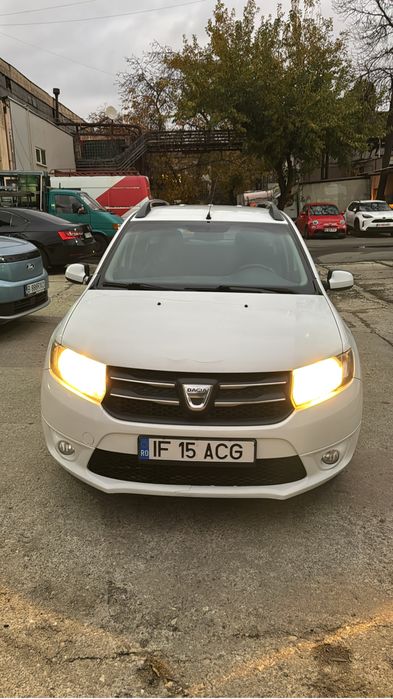 Vand / schimb Logan Mcv 0.9 cu gpl