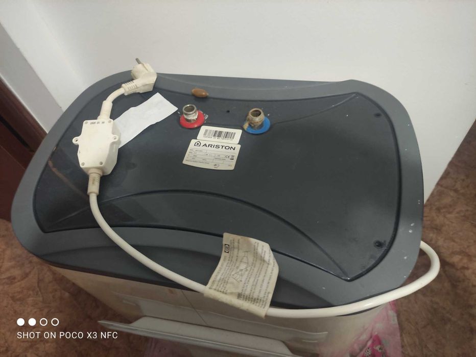 Продам водонагреватель на запчасти