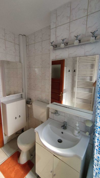 Inchiriez Apartament cu 3 camere pe termen lung