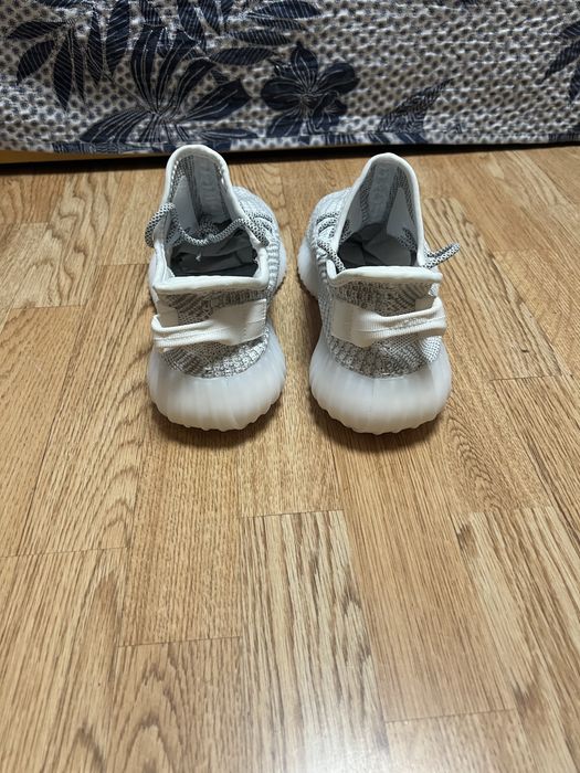 Yeezy 350 marime 43