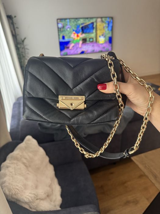 Малка crossbody чанта Michael kors