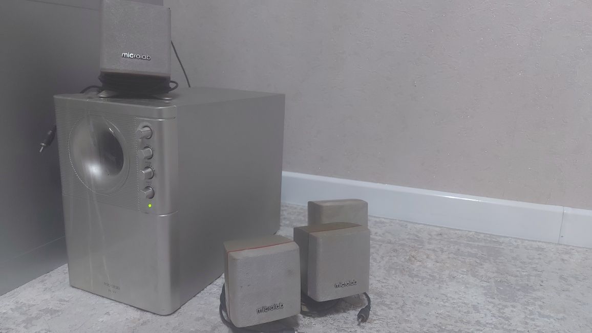 Компьютерные колонки 5.1 Microlab X2/5.1