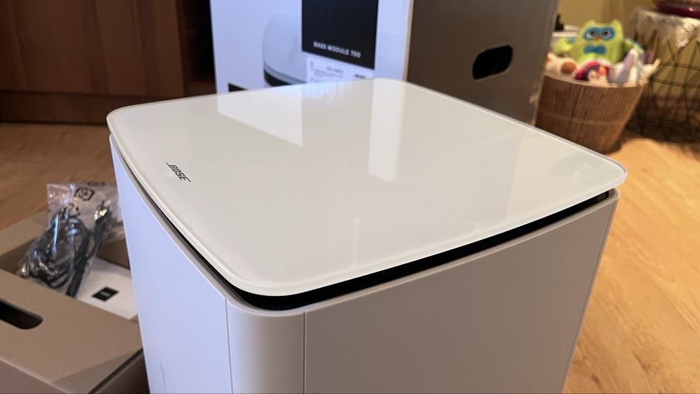 Bose BassModule 700 White