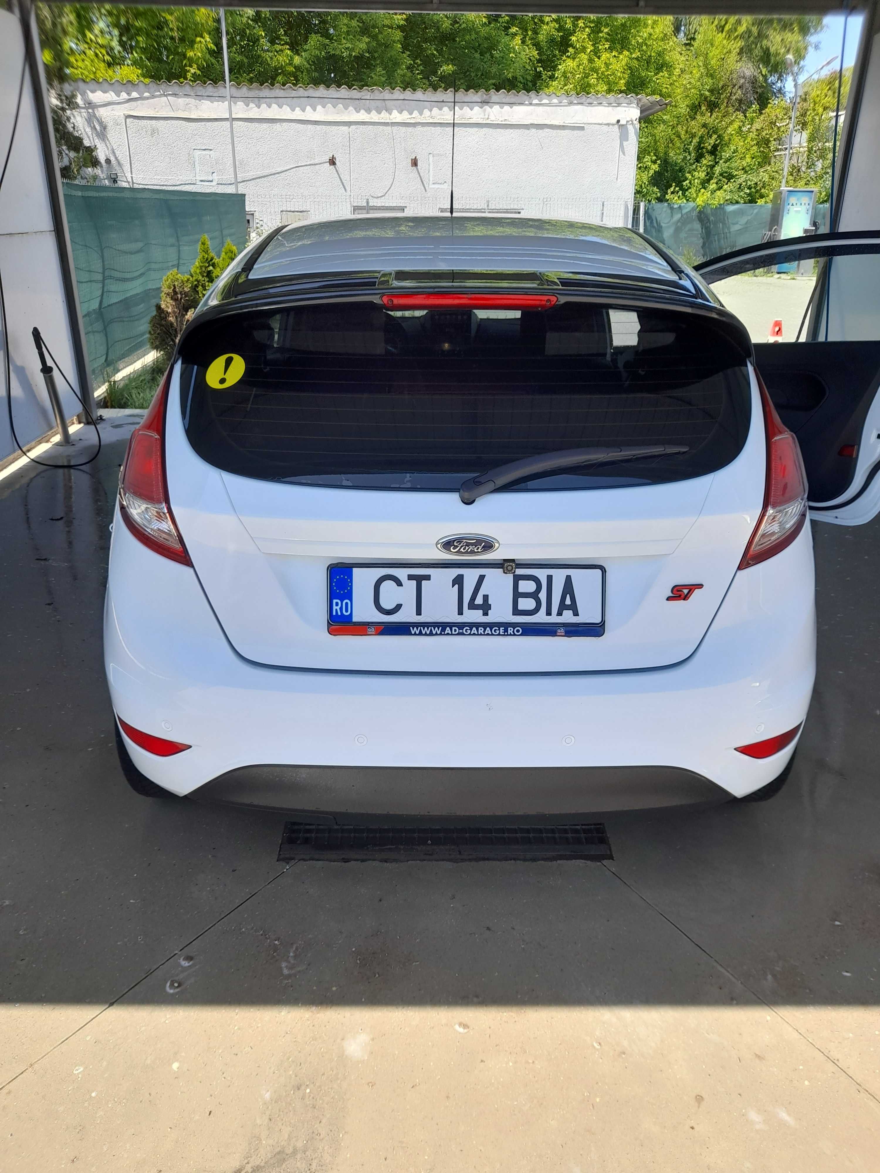 Ford fiesta 2013
