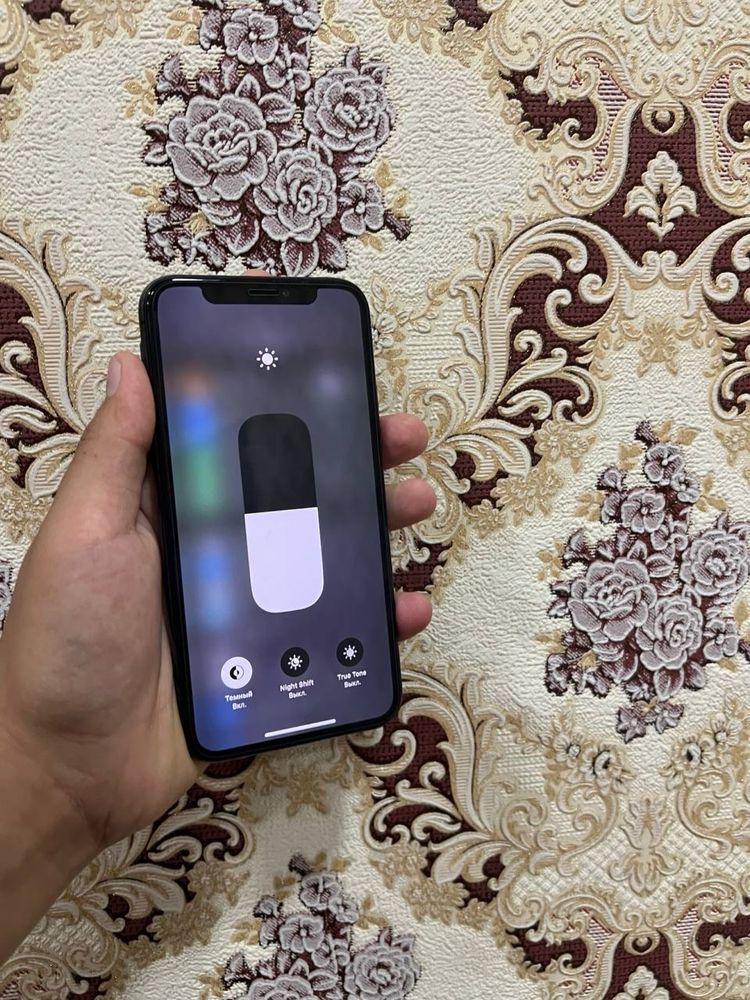 iPhone Xs 64 gb