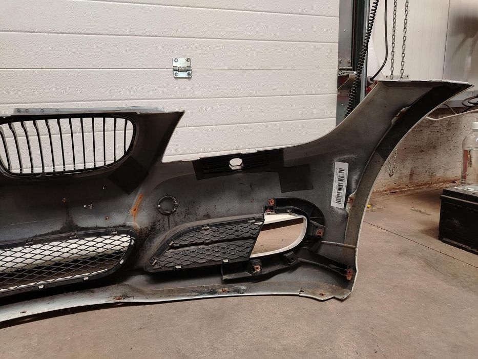 Предна броня за bmw 3er e90 lci - 7153897