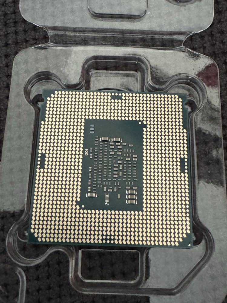Процесор Intel i3 7100 Socket 1151