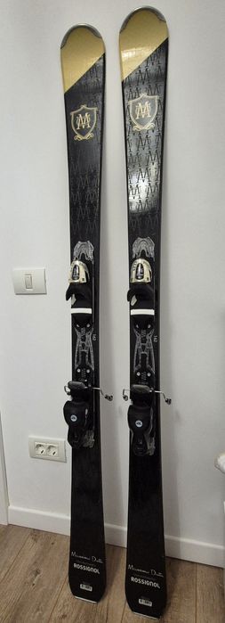 Vând schiuri ski Massimo Dutti produse de Rossignol 162 cm
