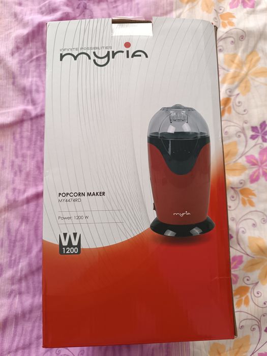 Vând aparat de popcorn Myria cu garanție