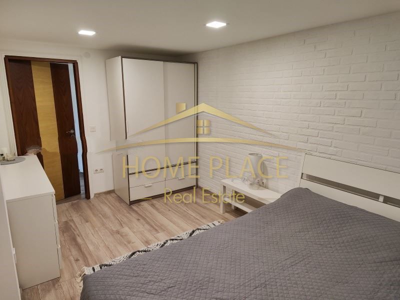 Дава се под наем Четиристаен апартамент в Варна, Спортна зала - 100 кв.м за 561 € - Снимка #4