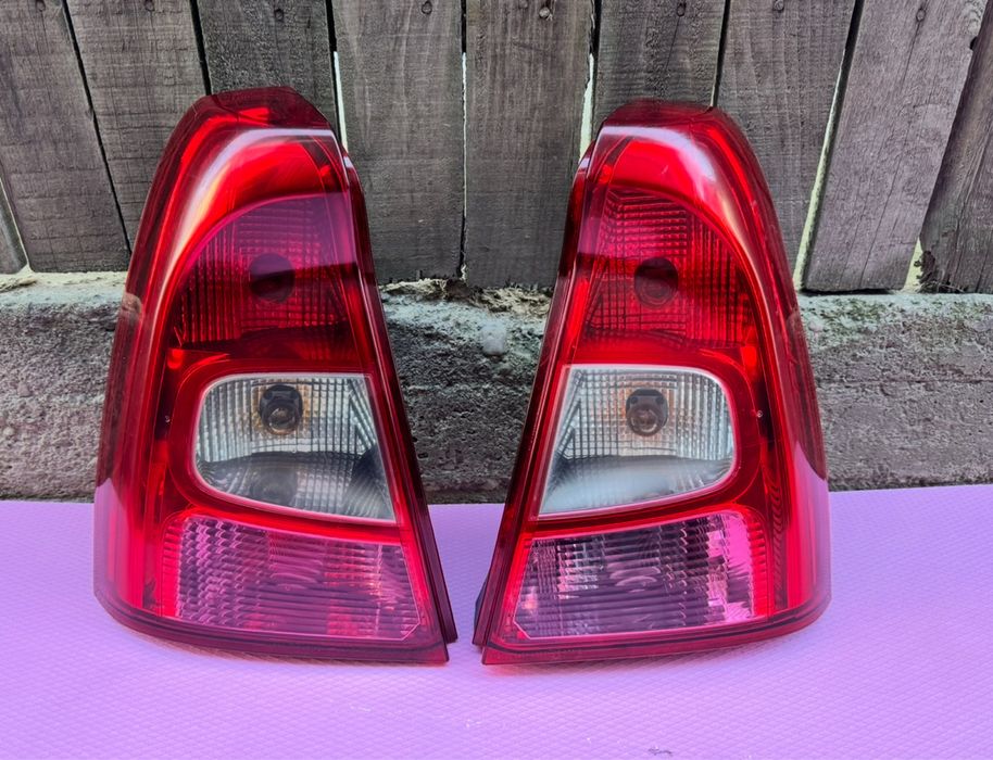 Vand triple spate Dacia Logan/2008-2012- stg-dreapta