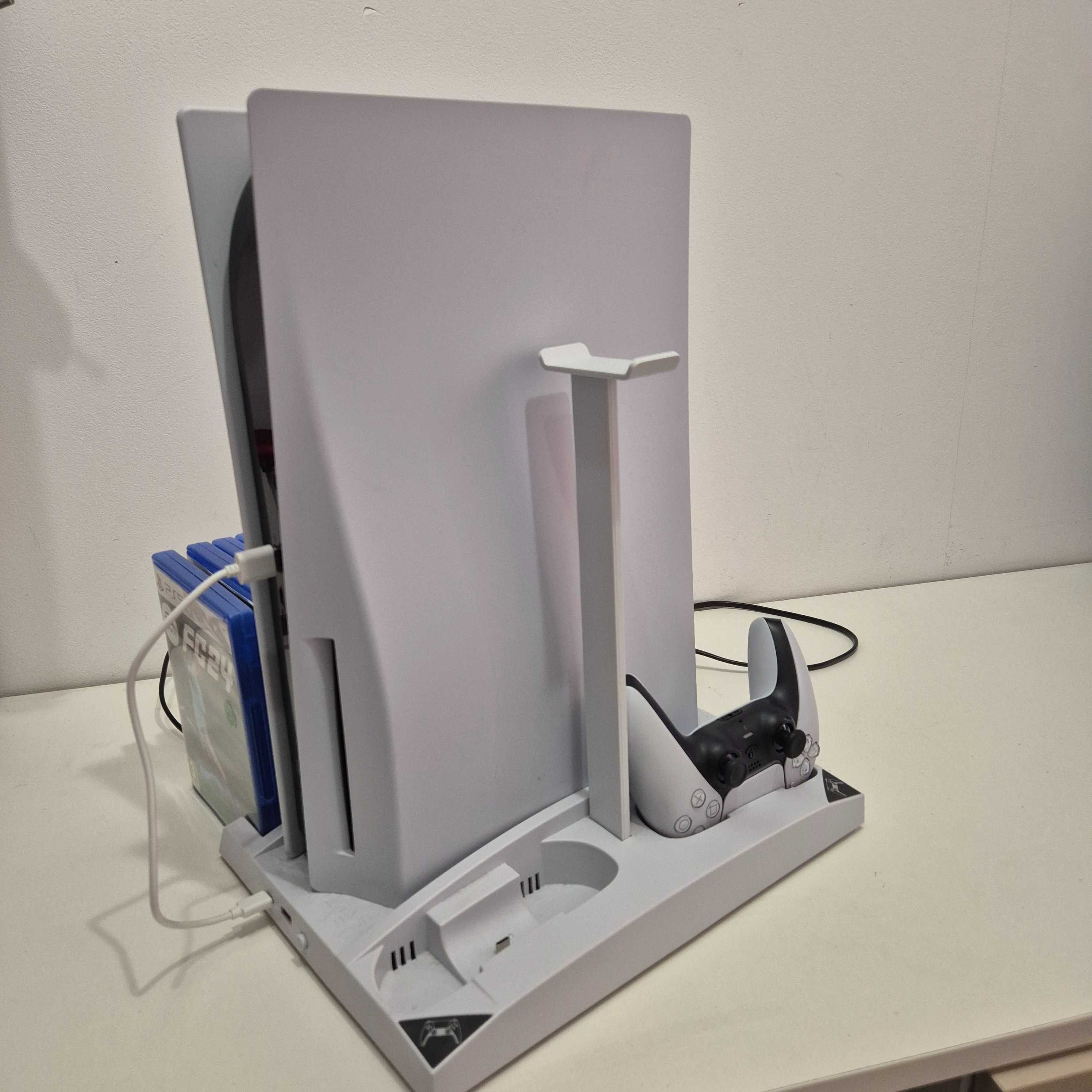 PlayStation 5 + 1 джойстик+ 13 игри + поставка -зарядно !