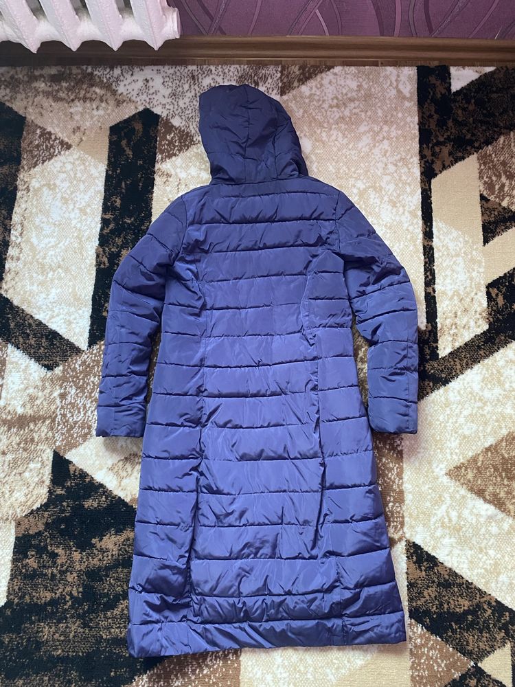 Продам женскую куртку