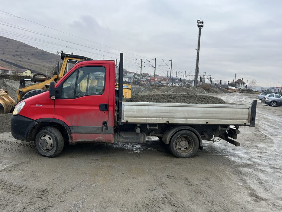 Transport moloz , demolari , sapaturi