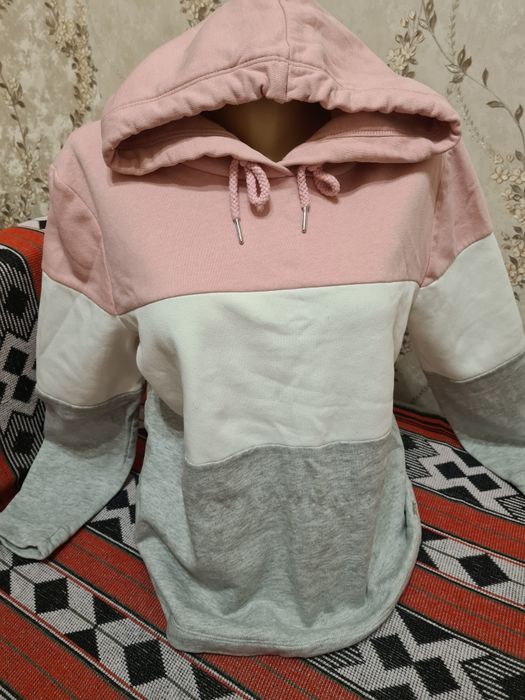 Продается толстовка