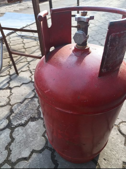Продам газ.Баллон 27л Б/У