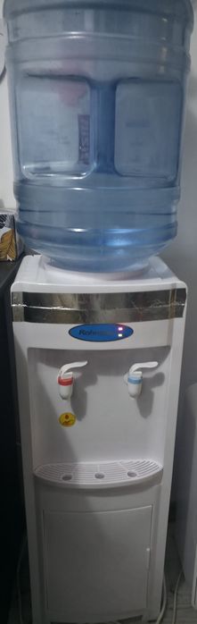 Dozator de apa rece/calda