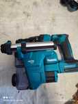 Rotopercutor Makita dhr 183 ,cu aspirator ,2024