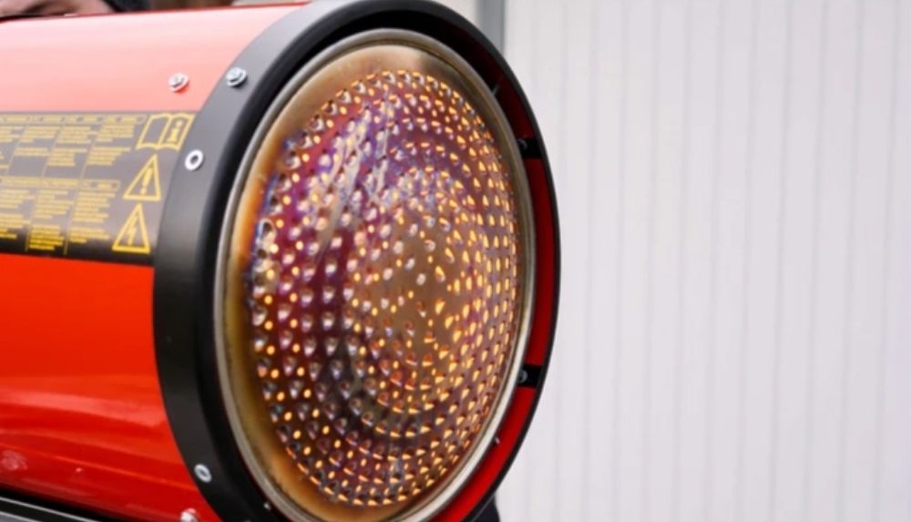 Tun de căldură pe motorină Paxton AMR-20, 20 kW, aerotermă industrială