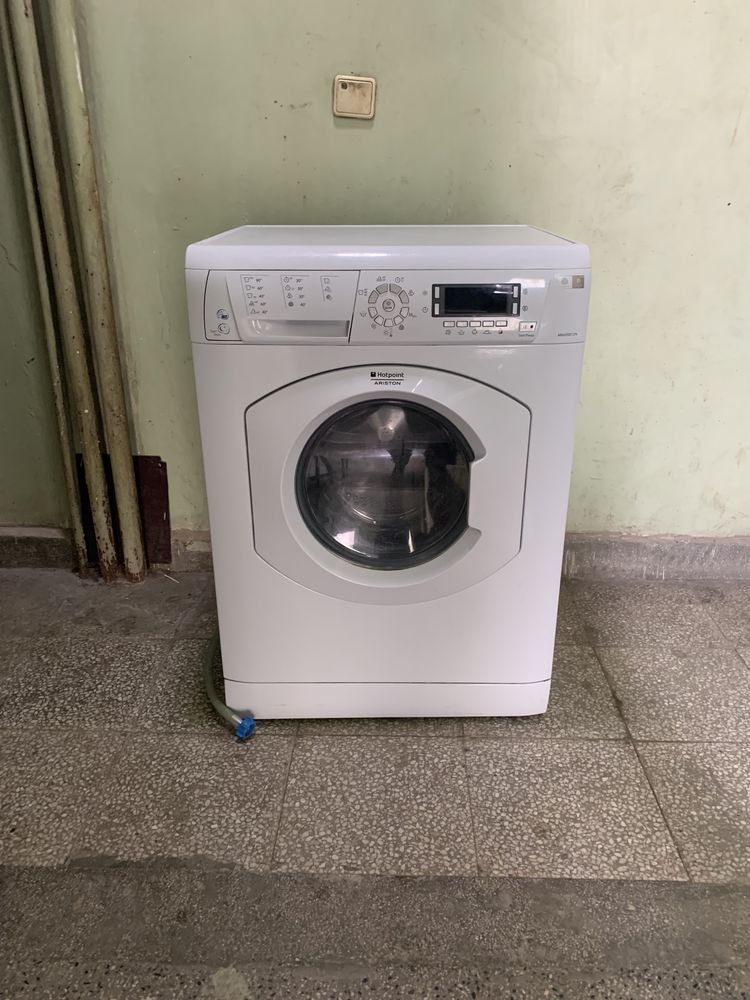 Пералня Hotpoint ARISTON