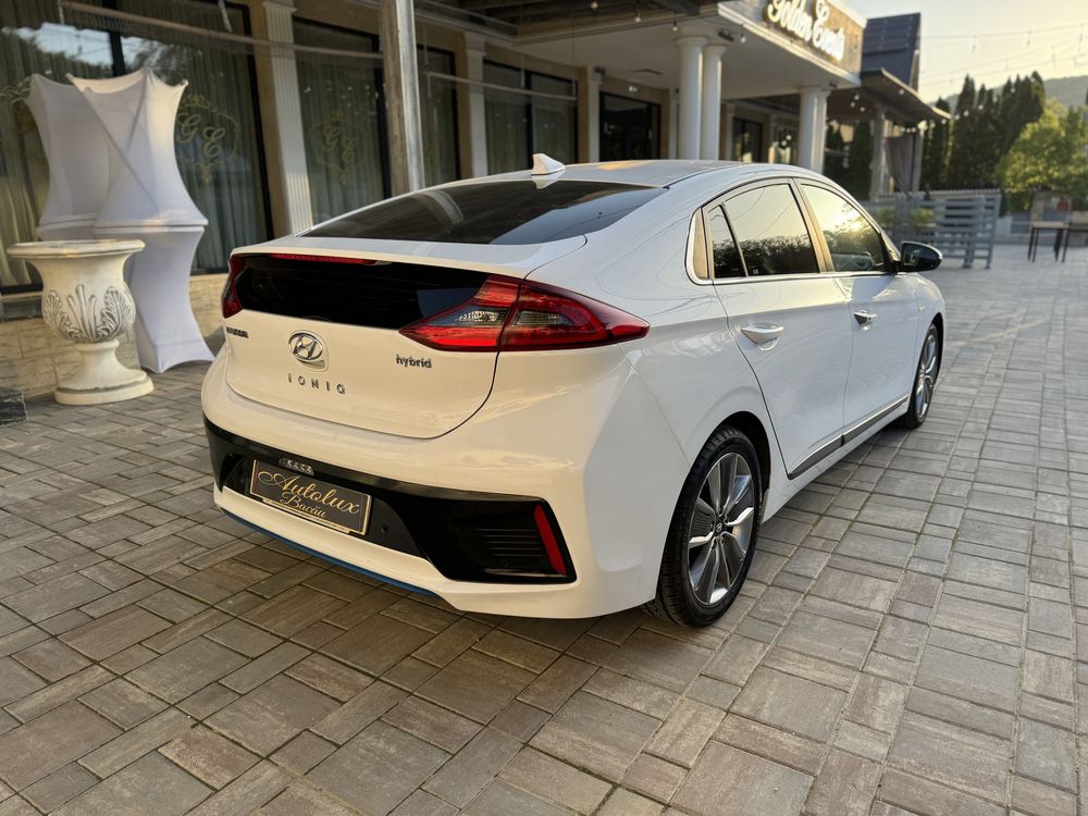 Hyundai ioniq 1.6 Hybrid/ euro6/distronic/ ventilatie scaune/